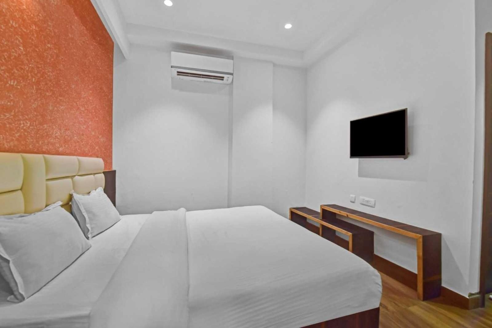 Collection O Hotel Karma Inn Τζαϊπούρ Εξωτερικό φωτογραφία