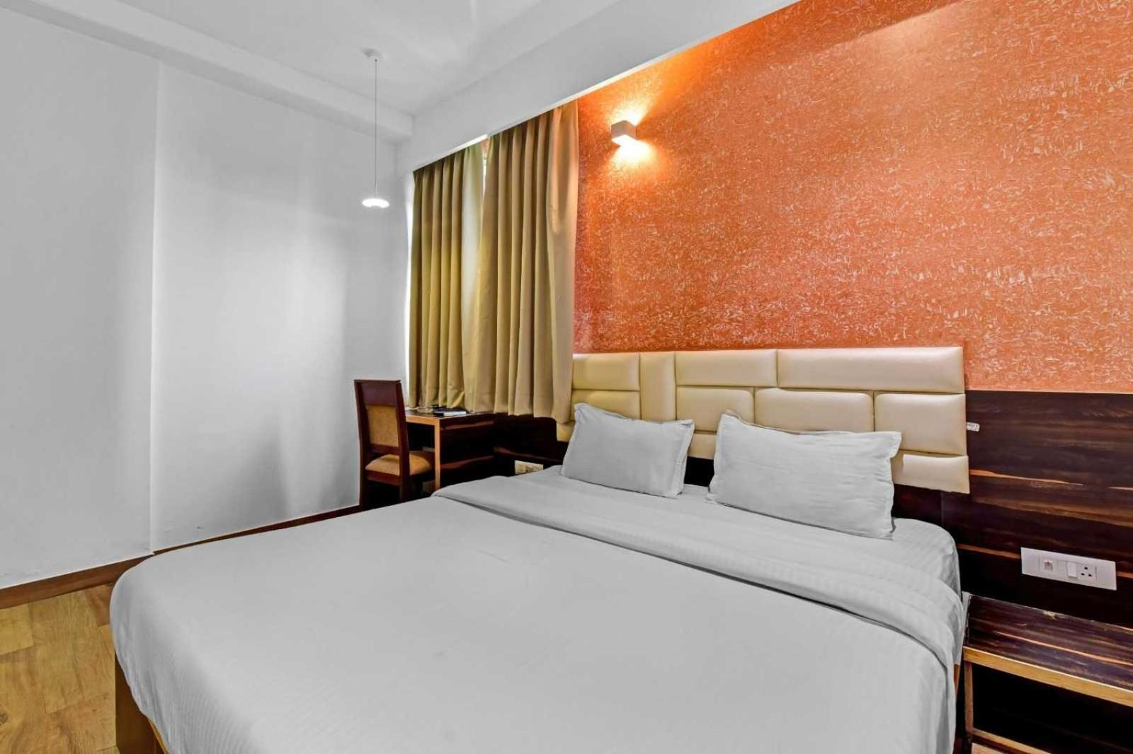 Collection O Hotel Karma Inn Τζαϊπούρ Εξωτερικό φωτογραφία